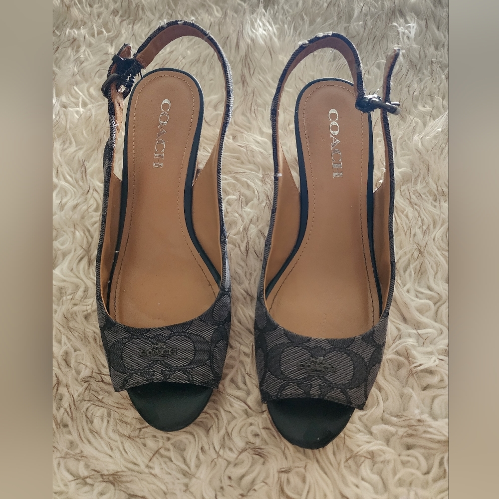 Coach sandals